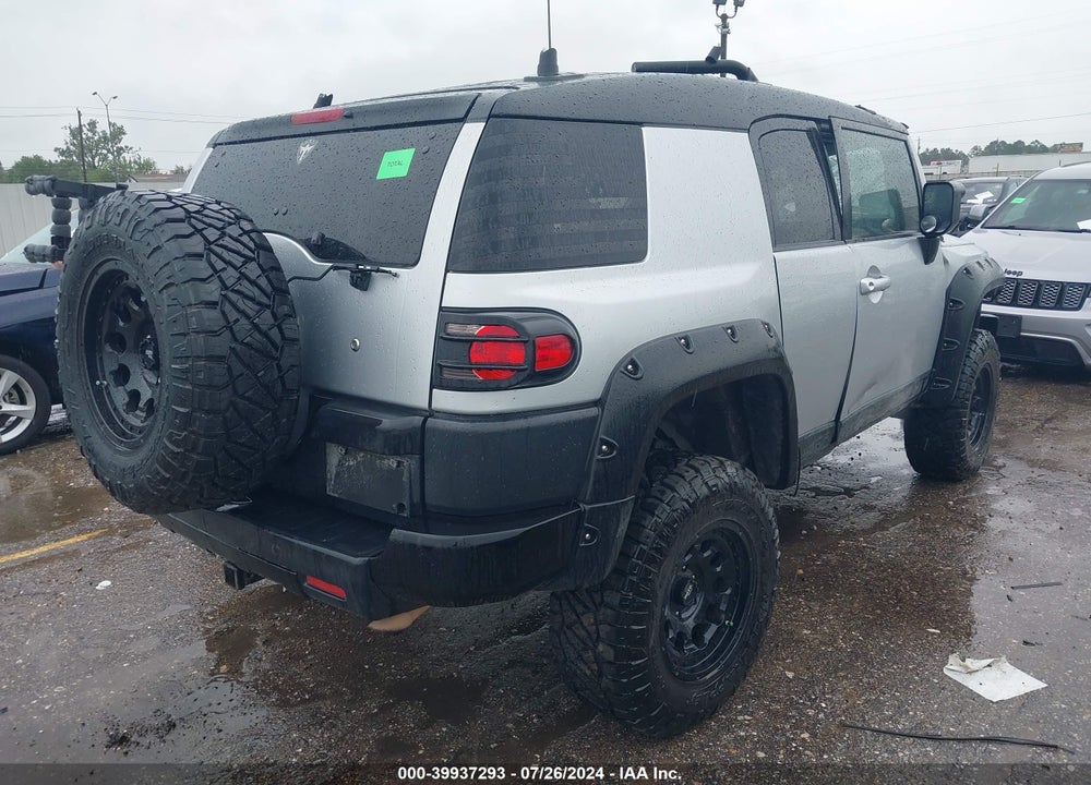 2008 TOYOTA FJ CRUISER VIN: JTEBU11F78K047303