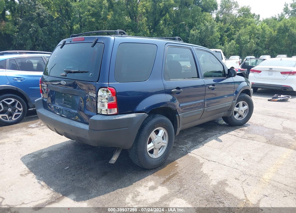 2003 FORD ESCAPE XLS VIN: 1FMYU92113KA61301