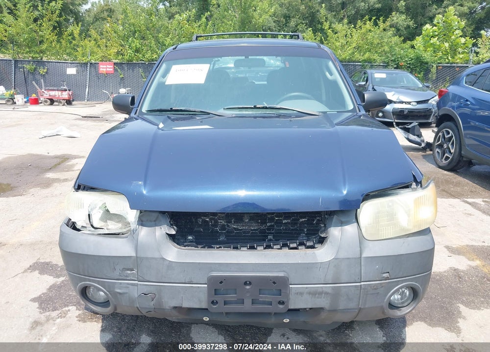 2003 FORD ESCAPE XLS VIN: 1FMYU92113KA61301