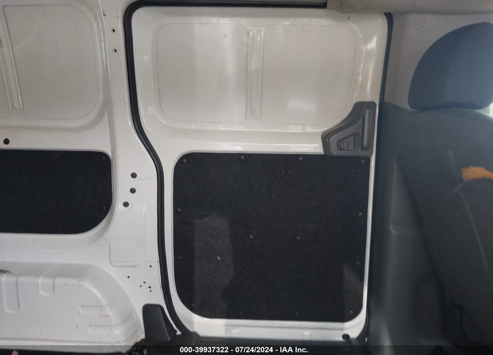 2017 NISSAN NV200 SV VIN: 3N6CM0KN4HK720056