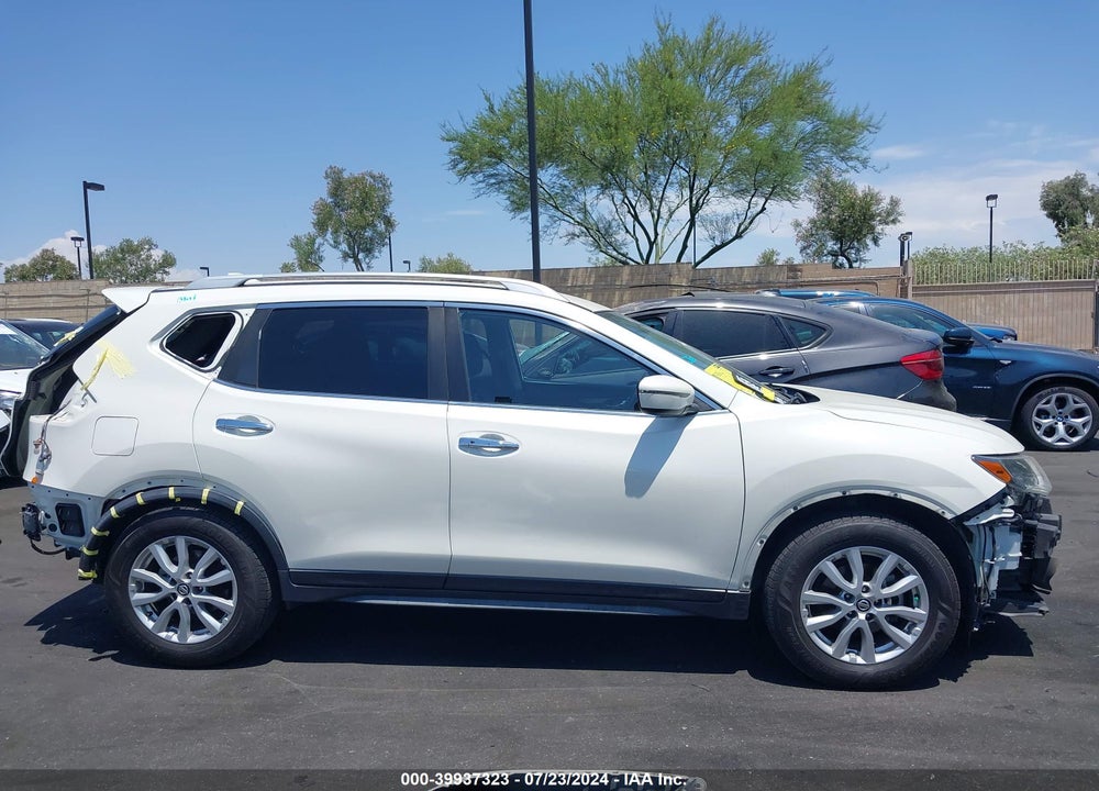 2018 NISSAN ROGUE SV VIN: JN8AT2MT5JW457983