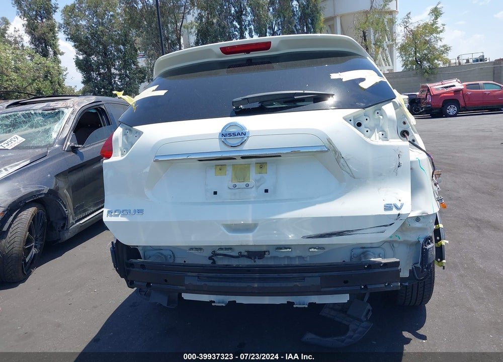 2018 NISSAN ROGUE SV VIN: JN8AT2MT5JW457983