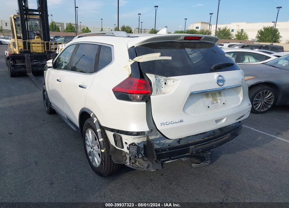 2018 NISSAN ROGUE SV VIN: JN8AT2MT5JW457983