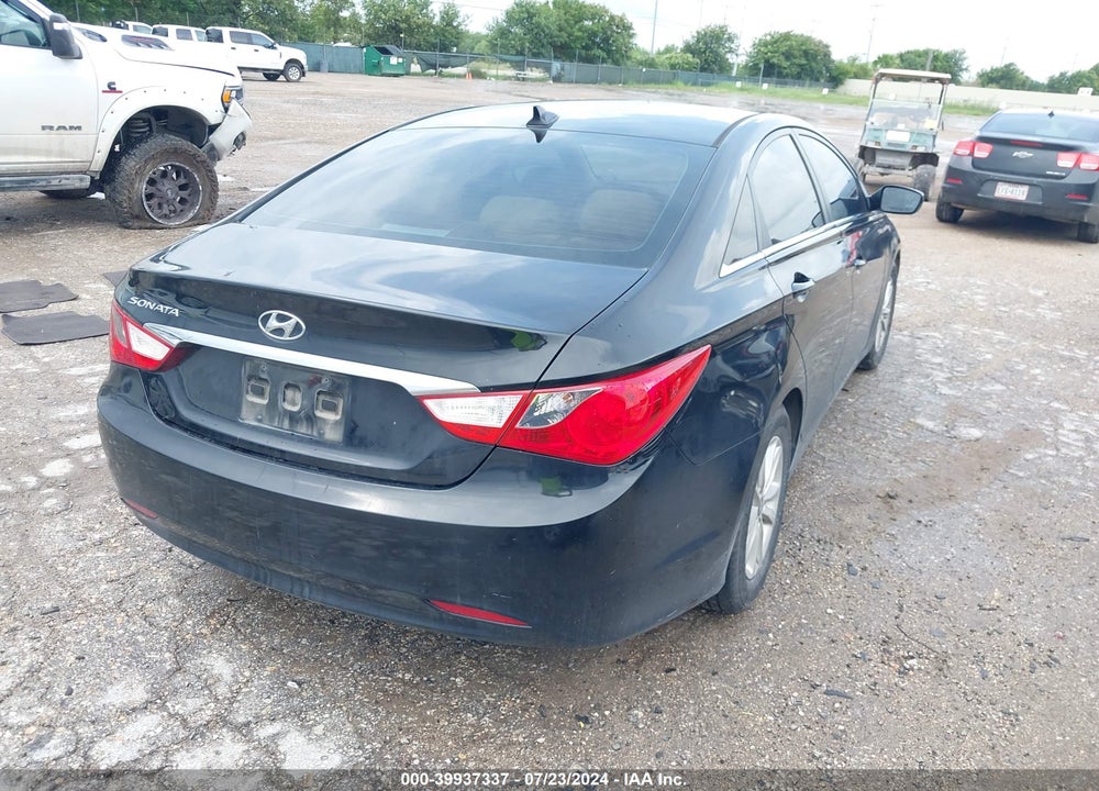 2013 HYUNDAI SONATA GLS VIN: 5NPEB4AC7DH555715