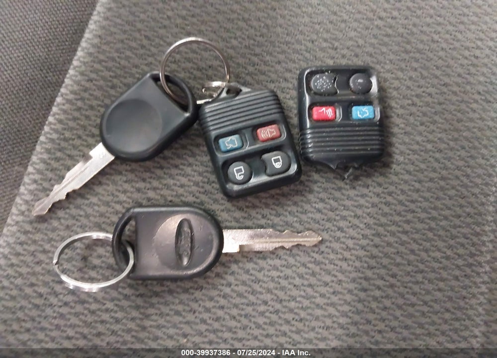 2006 FORD TAURUS SE VIN: 1FAHP53U76A216706