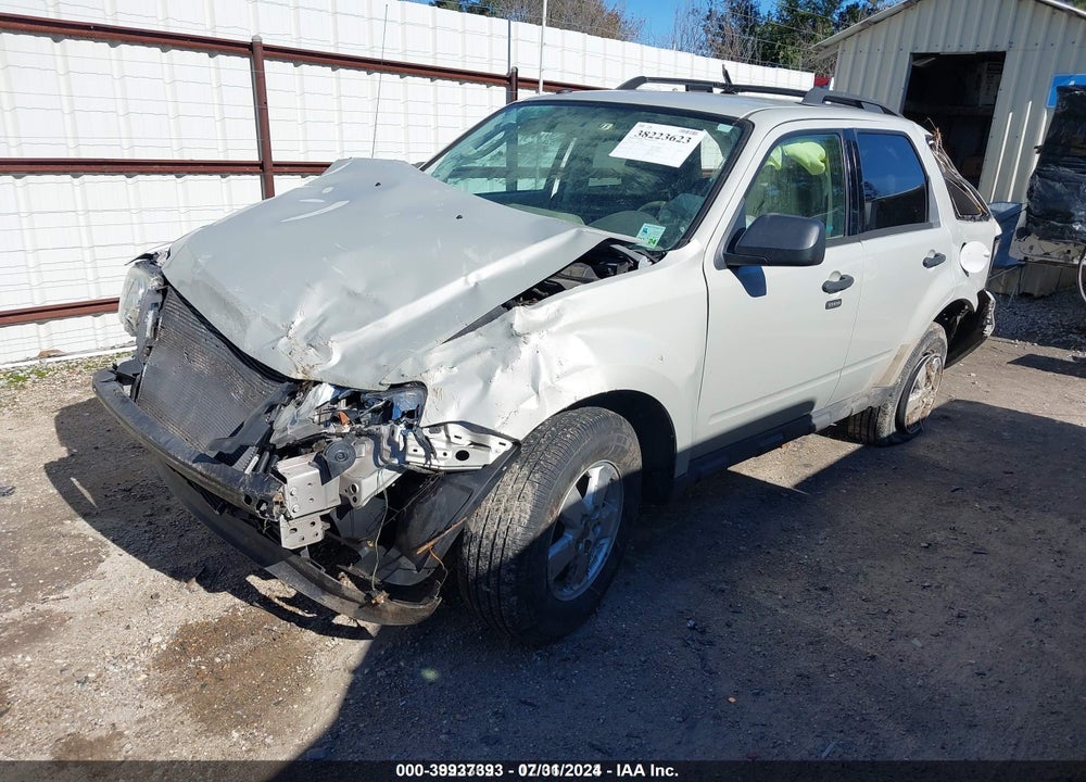 2009 FORD ESCAPE VIN: 1FMCU03769KA29087