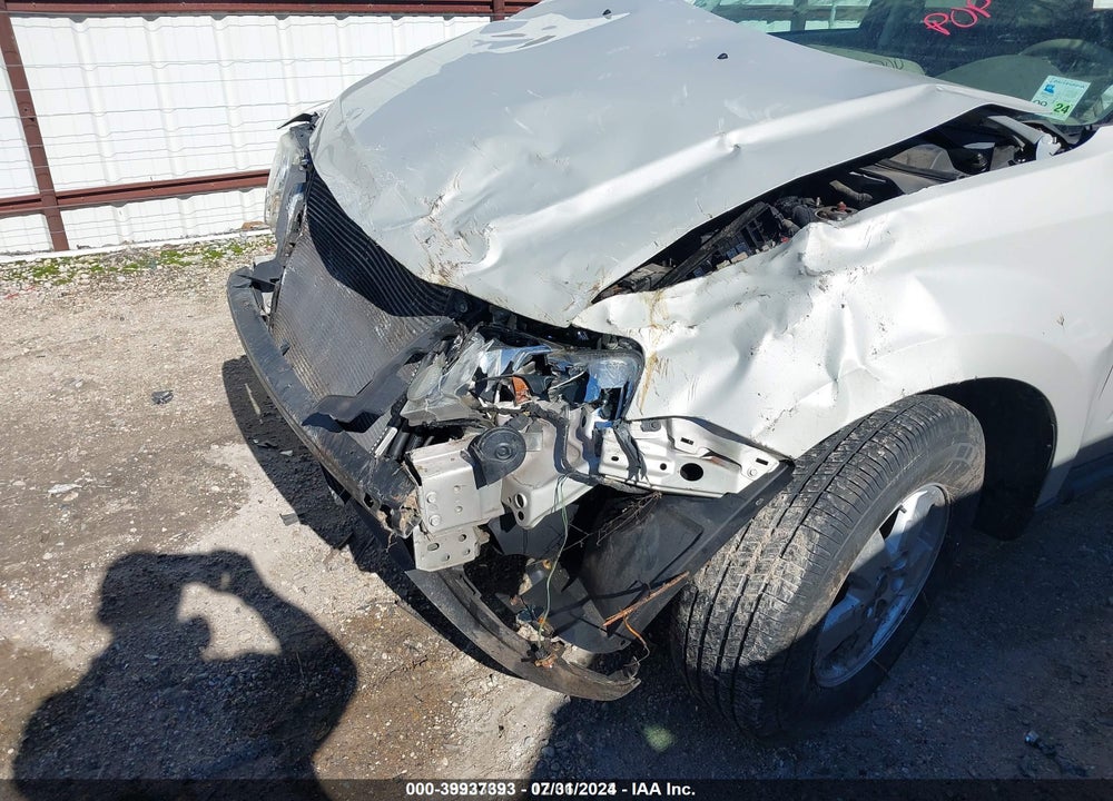 2009 FORD ESCAPE VIN: 1FMCU03769KA29087