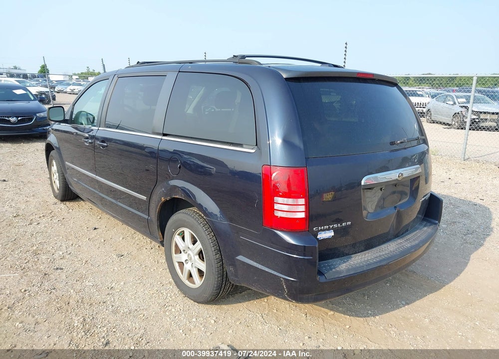 2010 CHRYSLER TOWN & COUNTRY TOURING VIN: 2A4RR5D13AR451423