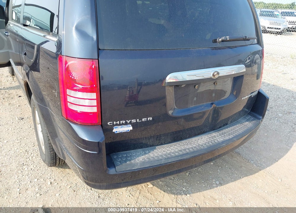 2010 CHRYSLER TOWN & COUNTRY TOURING VIN: 2A4RR5D13AR451423