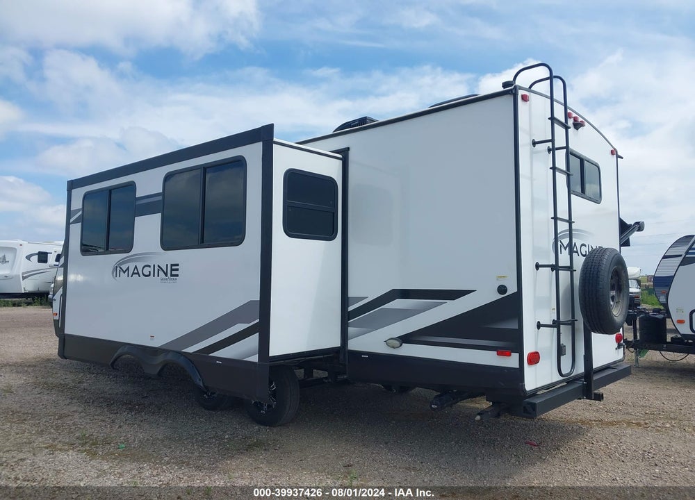 2022 GRAND DESIGN TRANSCEND VIN: 573TE3029N5509069