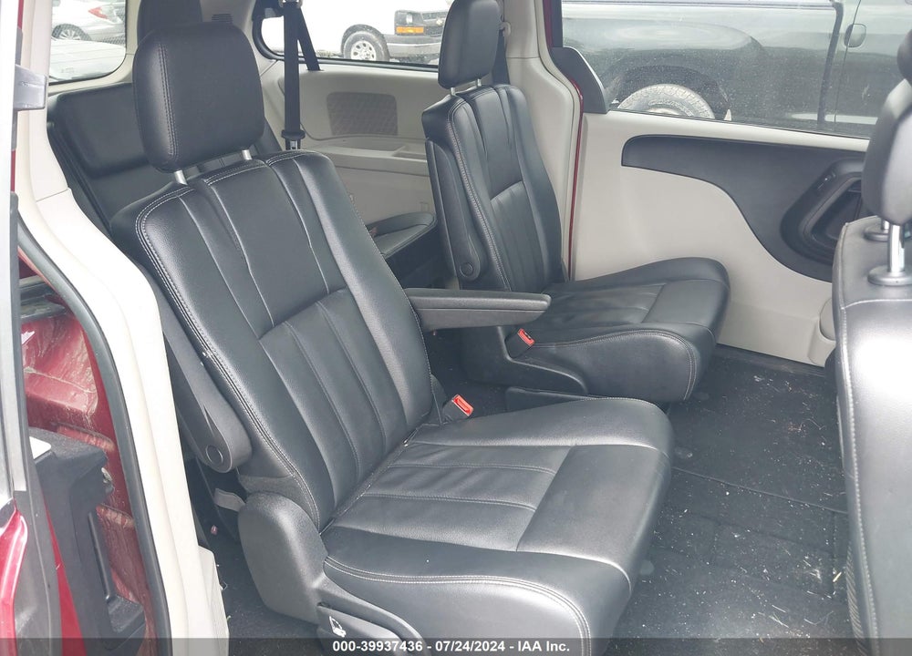 2014 CHRYSLER TOWN & COUNTRY TOURING VIN: 2C4RC1BGXER195214
