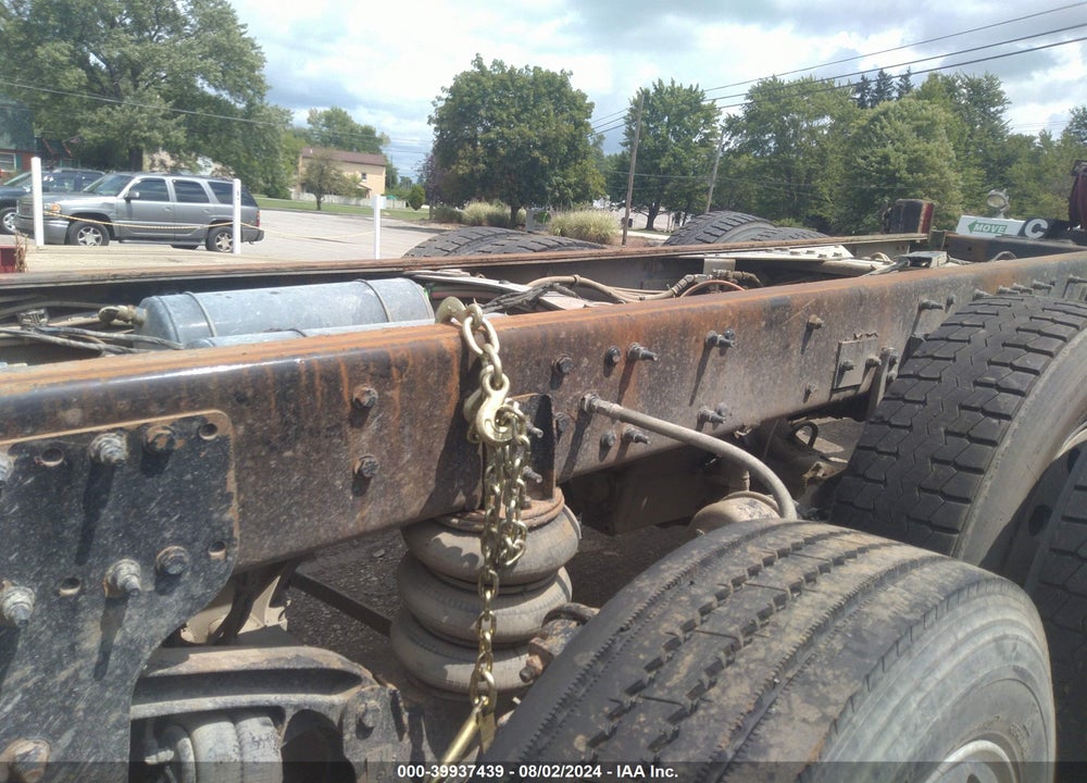 2019 WESTERN STAR 4700 SET FORWARD AXLE VIN: 5KKWAVDVXKLKL7296