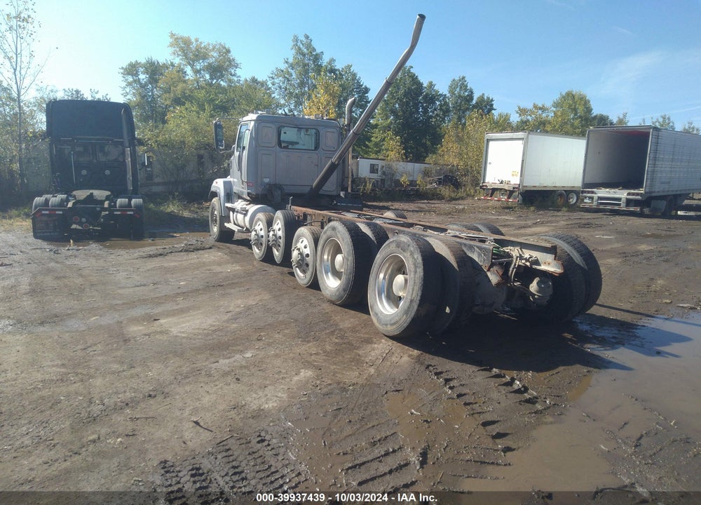 2019 WESTERN STAR 4700 SET FORWARD AXLE VIN: 5KKWAVDVXKLKL7296