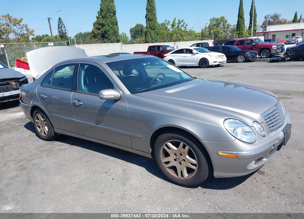 2003 MERCEDES-BENZ E 320 VIN: WDBUF65J23A242323