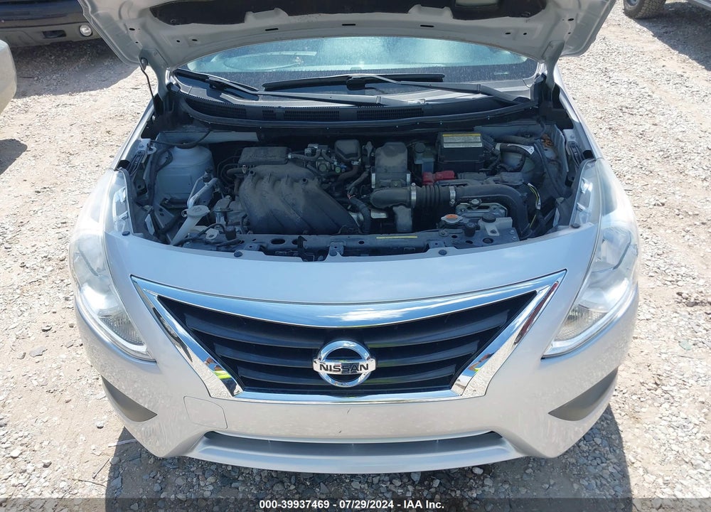 2015 NISSAN VERSA 1.6 S+ VIN: 3N1CN7AP5FL947519