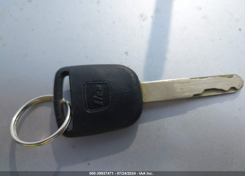 2012 HONDA FIT SPORT VIN: JHMGE8G57CC002734