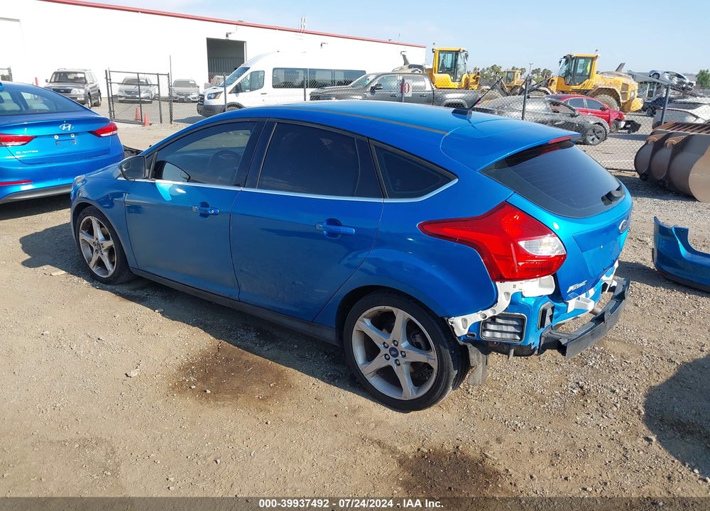2013 FORD FOCUS TITANIUM VIN: 1FADP3N22DL277638
