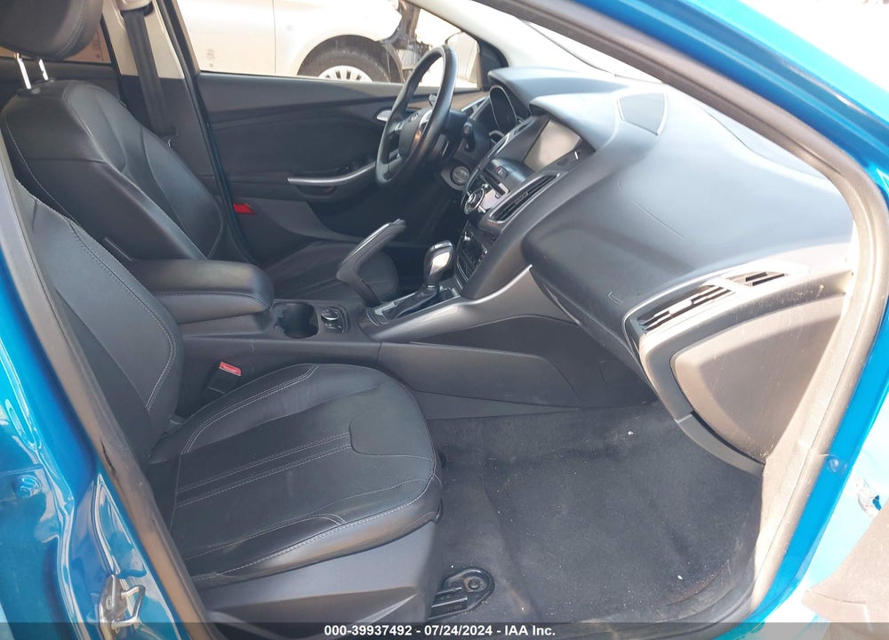 2013 FORD FOCUS TITANIUM VIN: 1FADP3N22DL277638