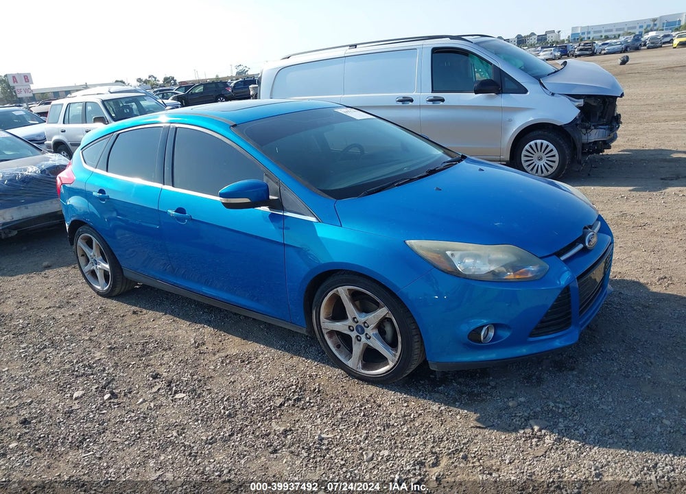 2013 FORD FOCUS TITANIUM VIN: 1FADP3N22DL277638