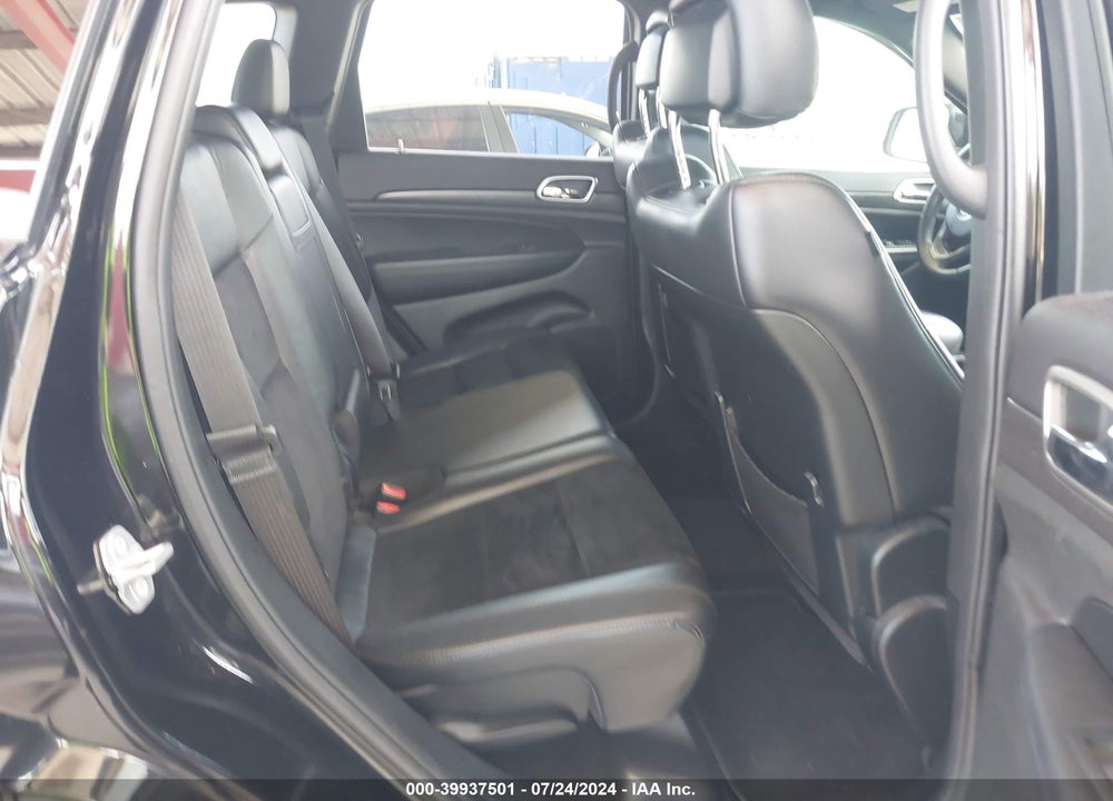 2018 JEEP GRAND CHEROKEE ALTITUDE 4X2 VIN: 1C4RJEAG1JC111895