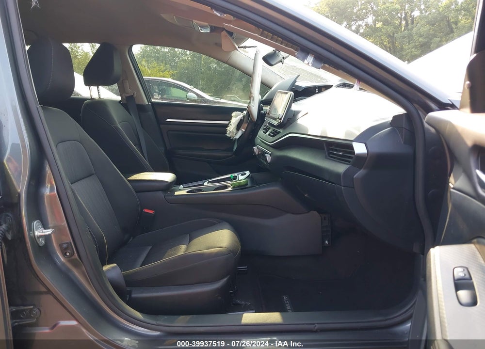 2022 NISSAN ALTIMA SV FWD VIN: 1N4BL4DV2NN331577