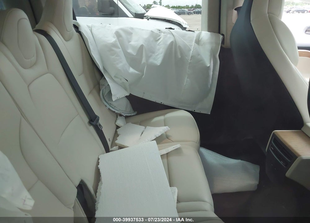 2018 TESLA MODEL X 100D/75D/P100D VIN: 5YJXCDE24JF102587