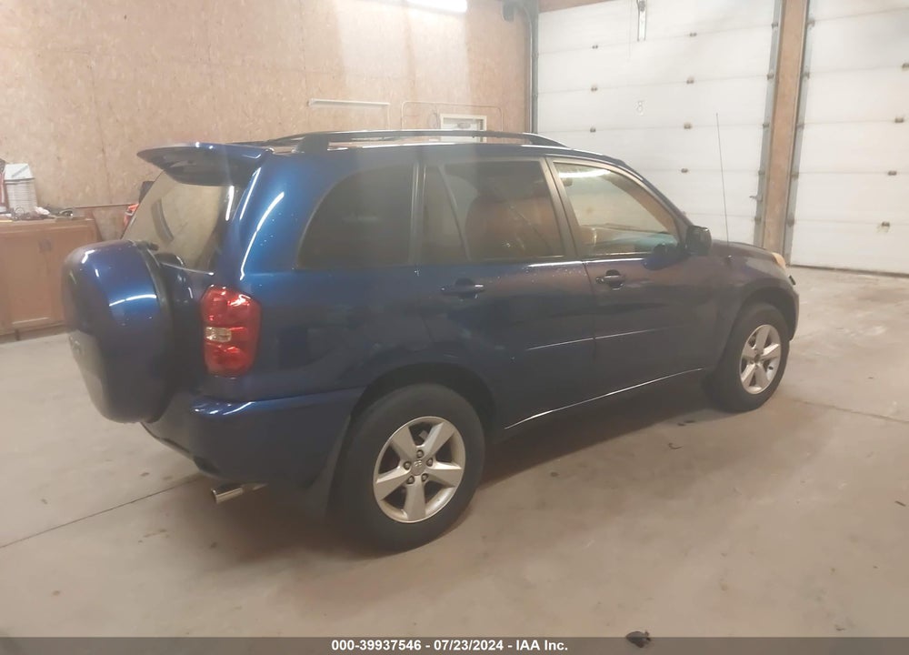 2005 TOYOTA RAV4 VIN: JTEGD20V950066995