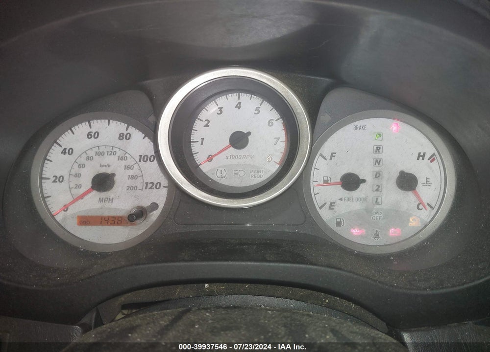 2005 TOYOTA RAV4 VIN: JTEGD20V950066995