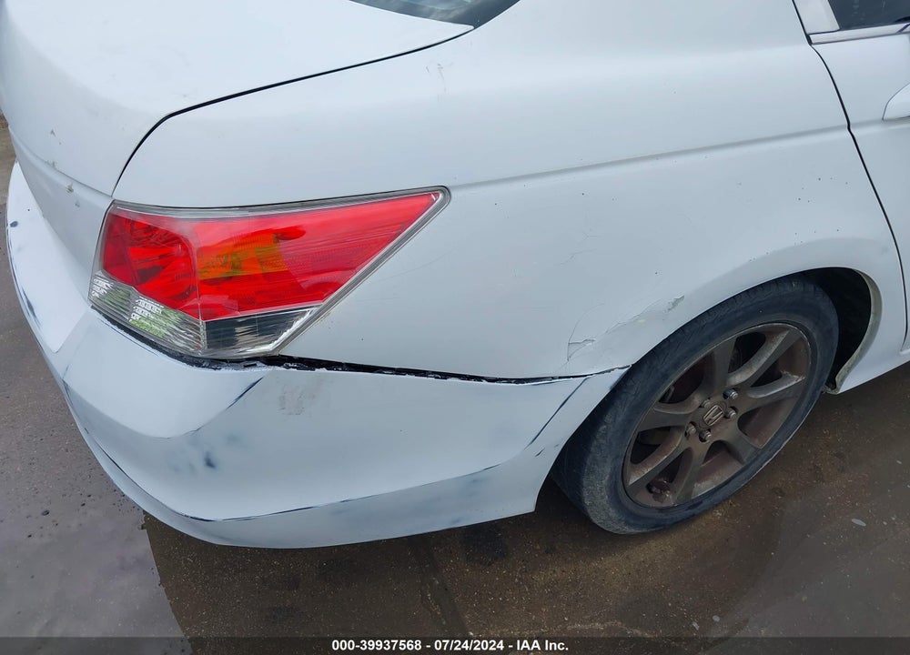 2009 HONDA ACCORD 2.4 LX VIN: 1HGCP26349A195602