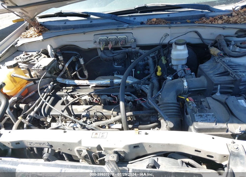 2006 FORD ESCAPE XLT VIN: 1FMYU03Z16KC63317