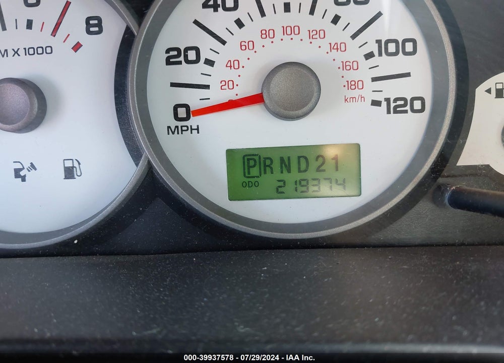 2006 FORD ESCAPE XLT VIN: 1FMYU03Z16KC63317