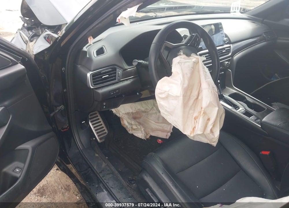 2018 HONDA ACCORD SPORT VIN: 1HGCV1F39JA091854