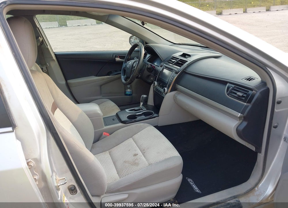 2014 TOYOTA CAMRY LE VIN: 4T4BF1FK7ER424296