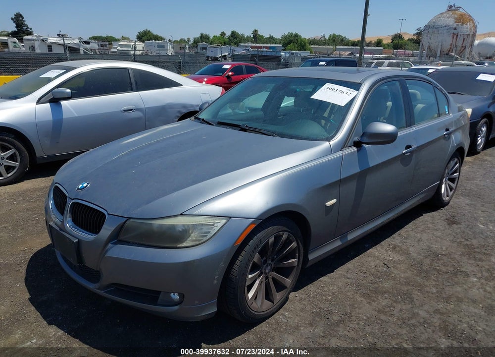 2009 BMW 328I VIN: WBAPH77529NM45841