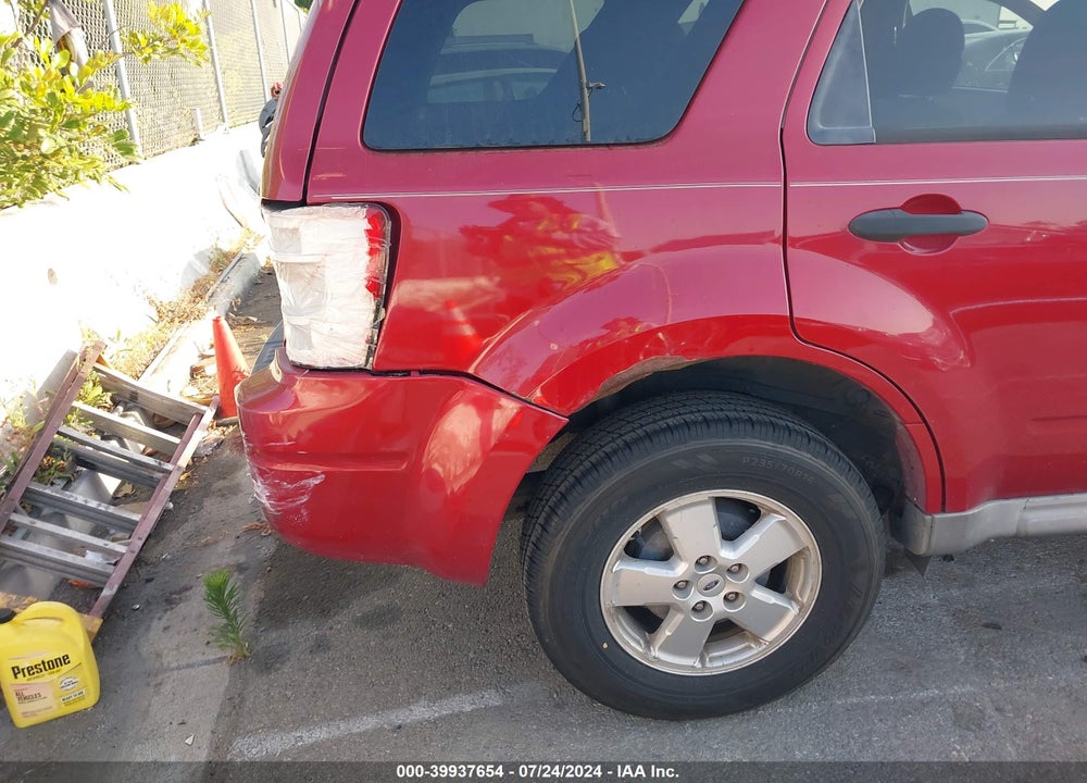 2009 FORD ESCAPE XLT VIN: 1FMCU037X9KC26859