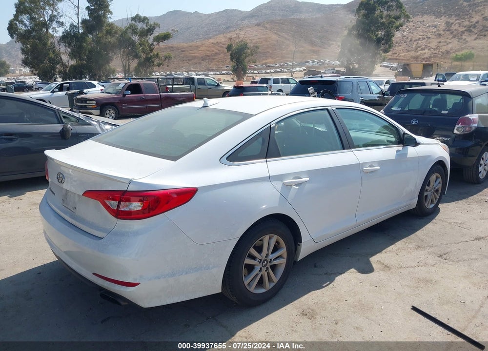 2016 HYUNDAI SONATA SE VIN: 5NPE24AF8GH359880