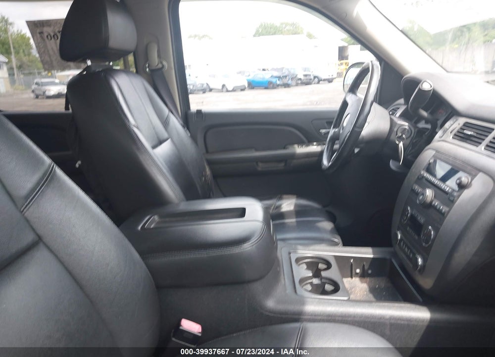 2008 CHEVROLET AVALANCHE 1500 LT VIN: 3GNFK12368G117789