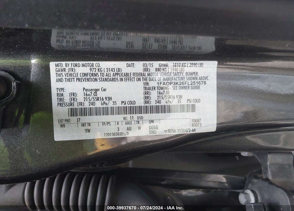 2015 FORD FOCUS SE VIN: 1FADP3K26FL251678
