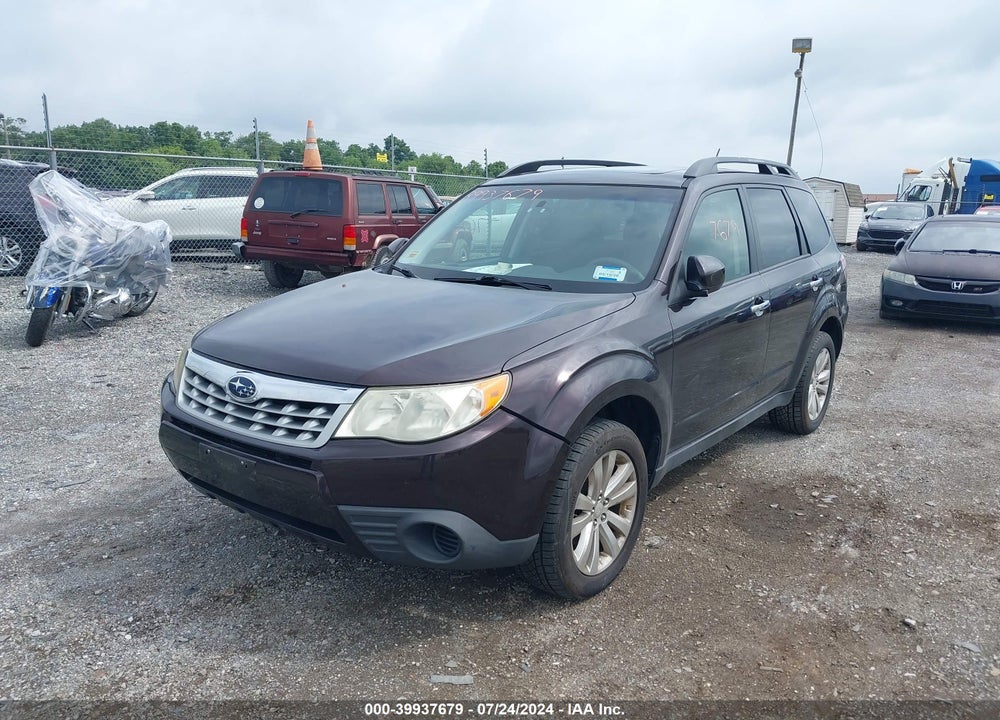 2013 SUBARU FORESTER 2.5X PREMIUM VIN: JF2SHACC4DH410614