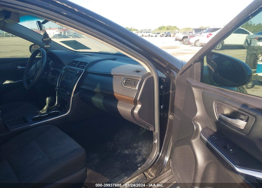 2015 TOYOTA CAMRY LE VIN: 4T1BF1FK8FU028549