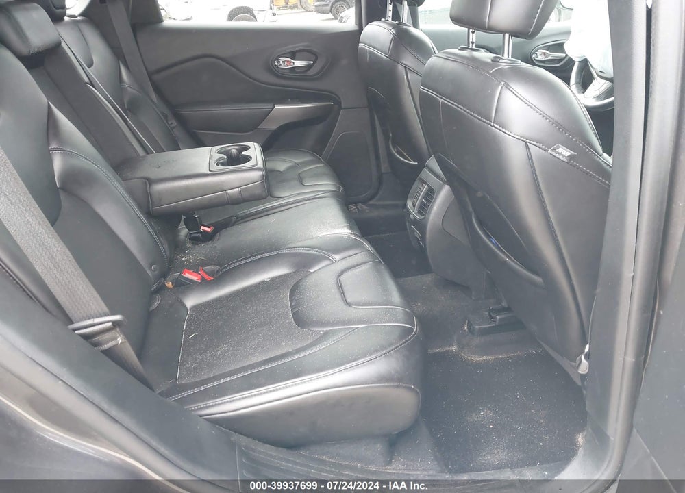 2019 JEEP CHEROKEE LATITUDE PLUS 4X4 VIN: 1C4PJMLX8KD254949