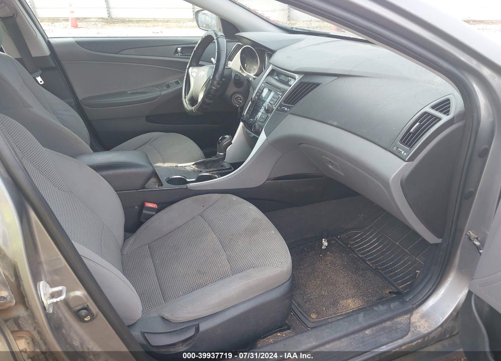 2011 HYUNDAI SONATA GLS VIN: 5NPEB4AC6BH069006