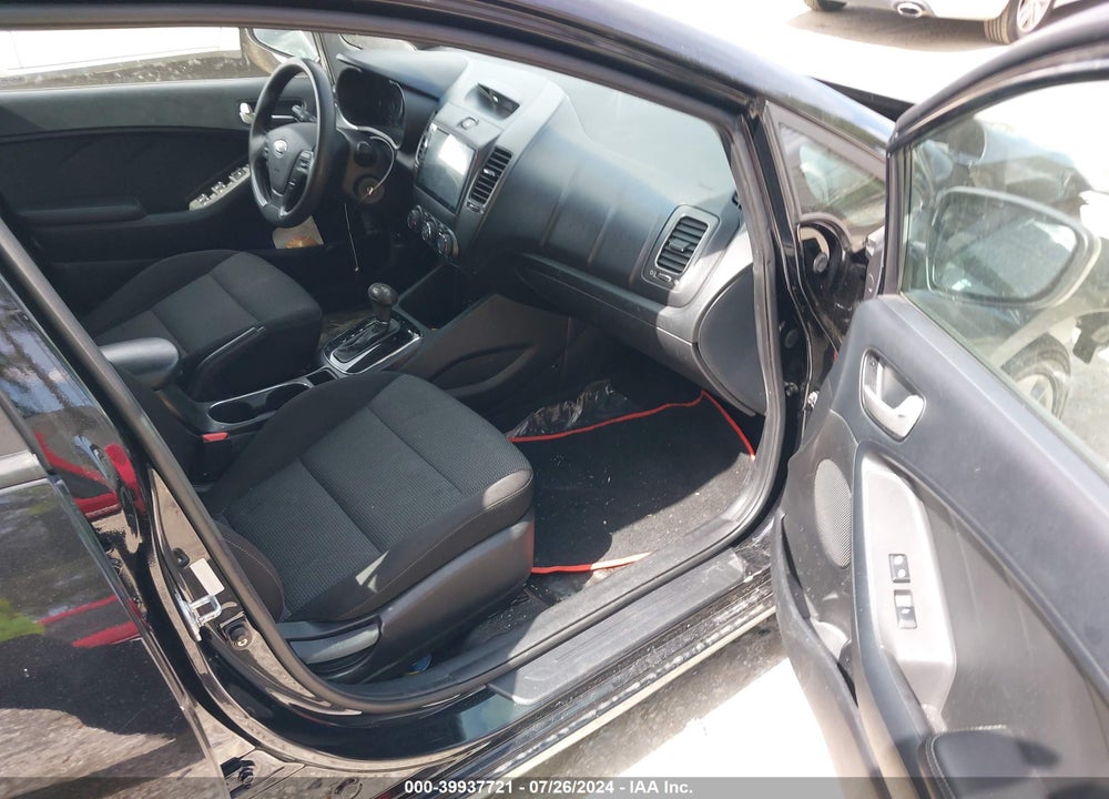 2017 KIA FORTE LX VIN: 3KPFK4A79HE090873