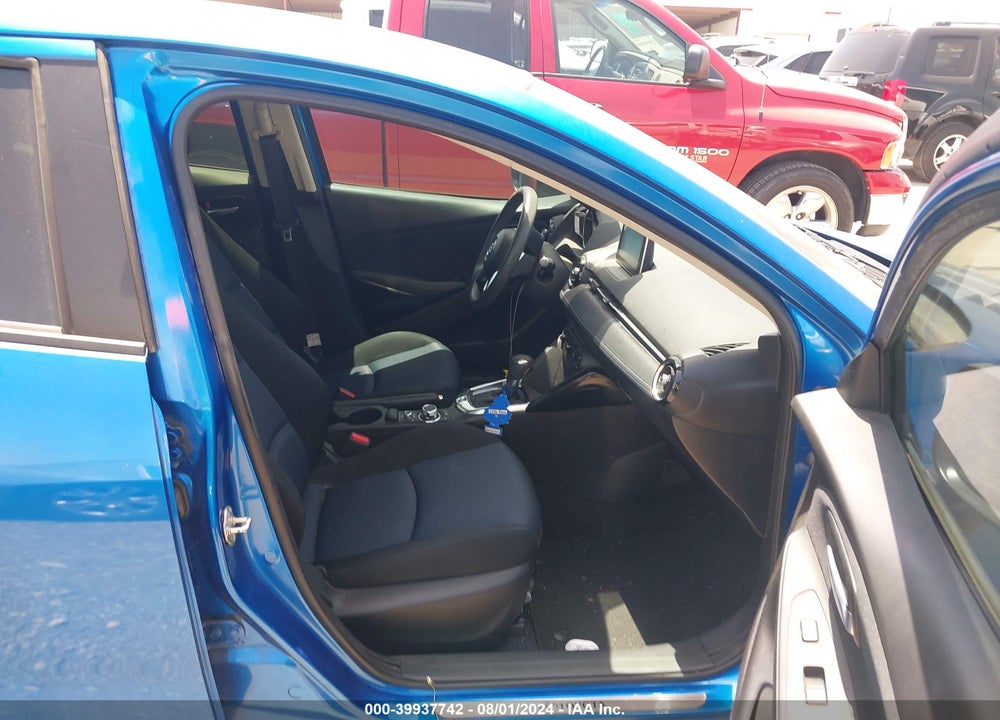 2017 TOYOTA YARIS IA VIN: 3MYDLBYV5HY174010
