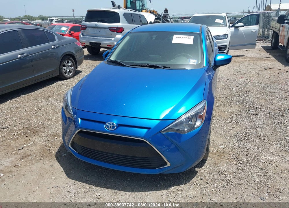 2017 TOYOTA YARIS IA VIN: 3MYDLBYV5HY174010