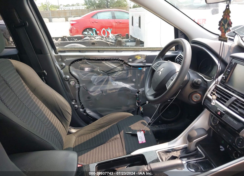 2019 MITSUBISHI ECLIPSE CROSS ES VIN: JA4AS3AAXKZ023916