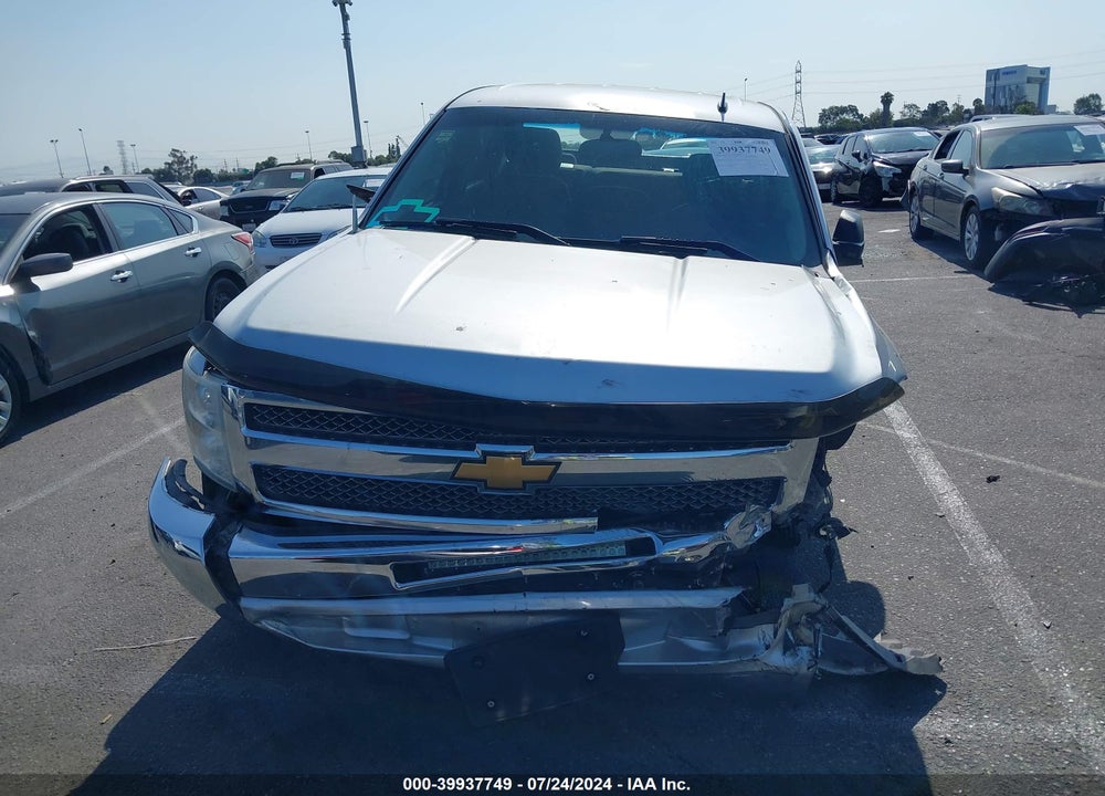 2013 CHEVROLET SILVERADO 1500 LT VIN: 3GCPKSE76DG363513