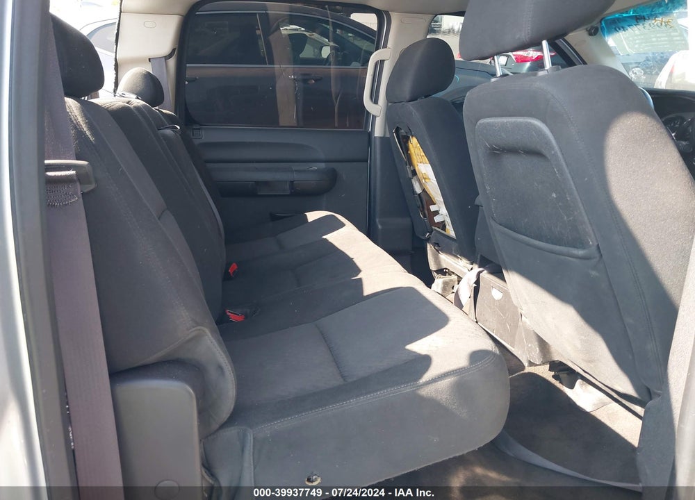 2013 CHEVROLET SILVERADO 1500 LT VIN: 3GCPKSE76DG363513