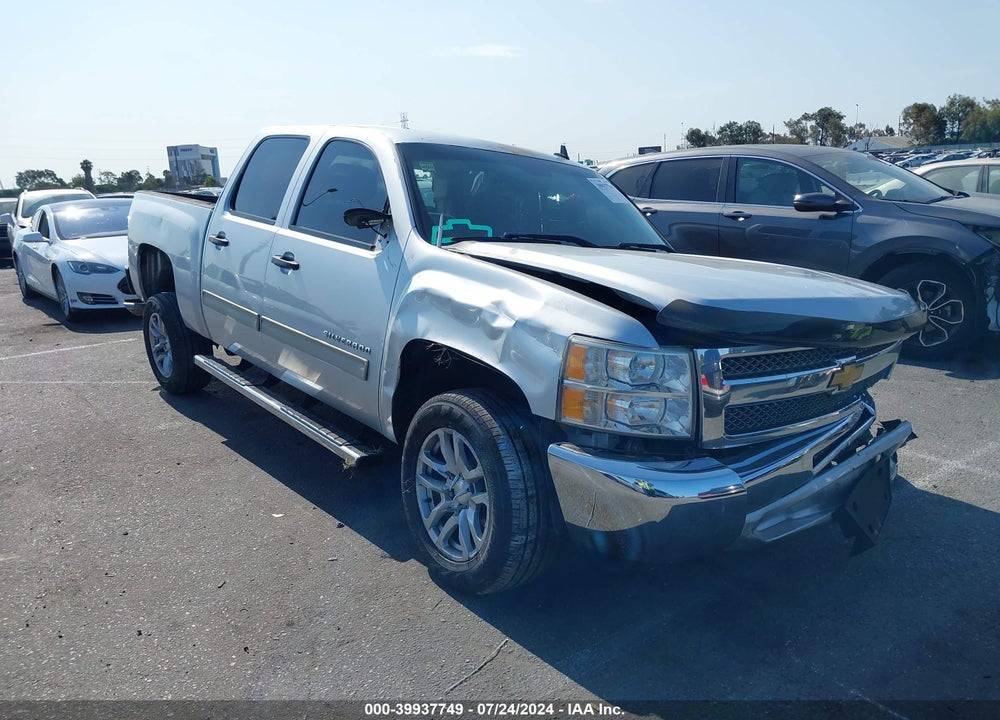 2013 CHEVROLET SILVERADO 1500 LT VIN: 3GCPKSE76DG363513