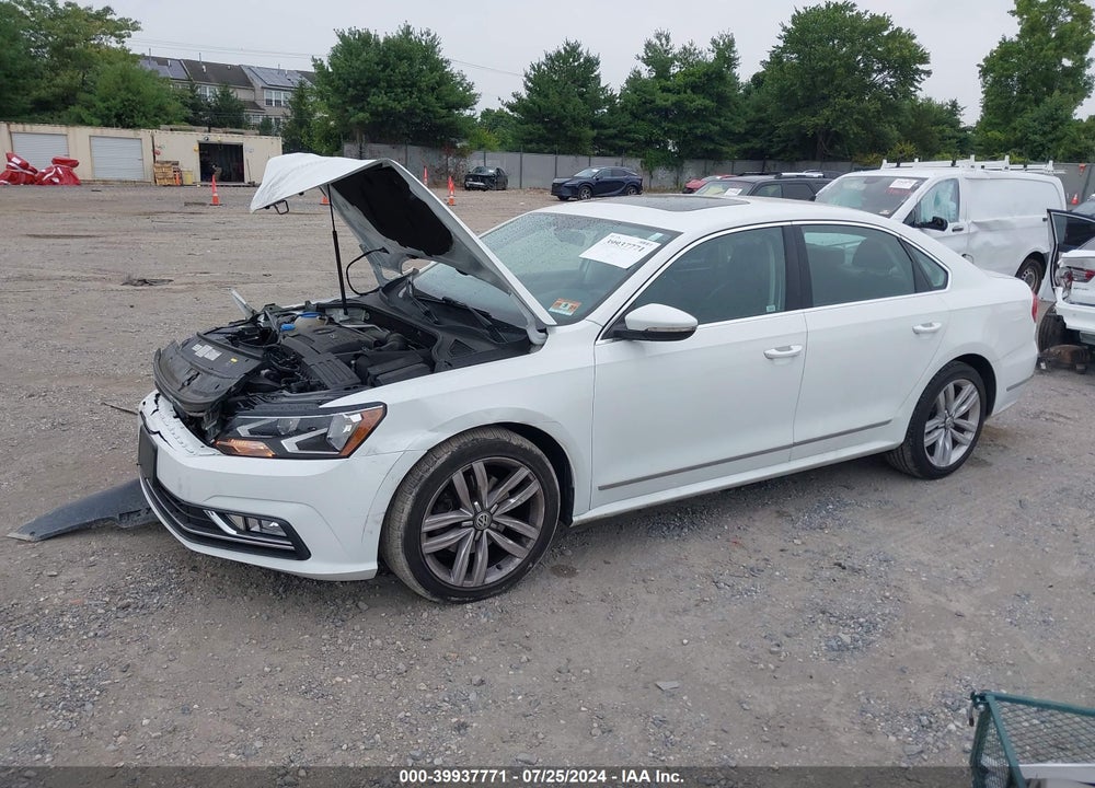 2016 VOLKSWAGEN PASSAT 1.8T SEL VIN: 1VWCT7A39GC009811
